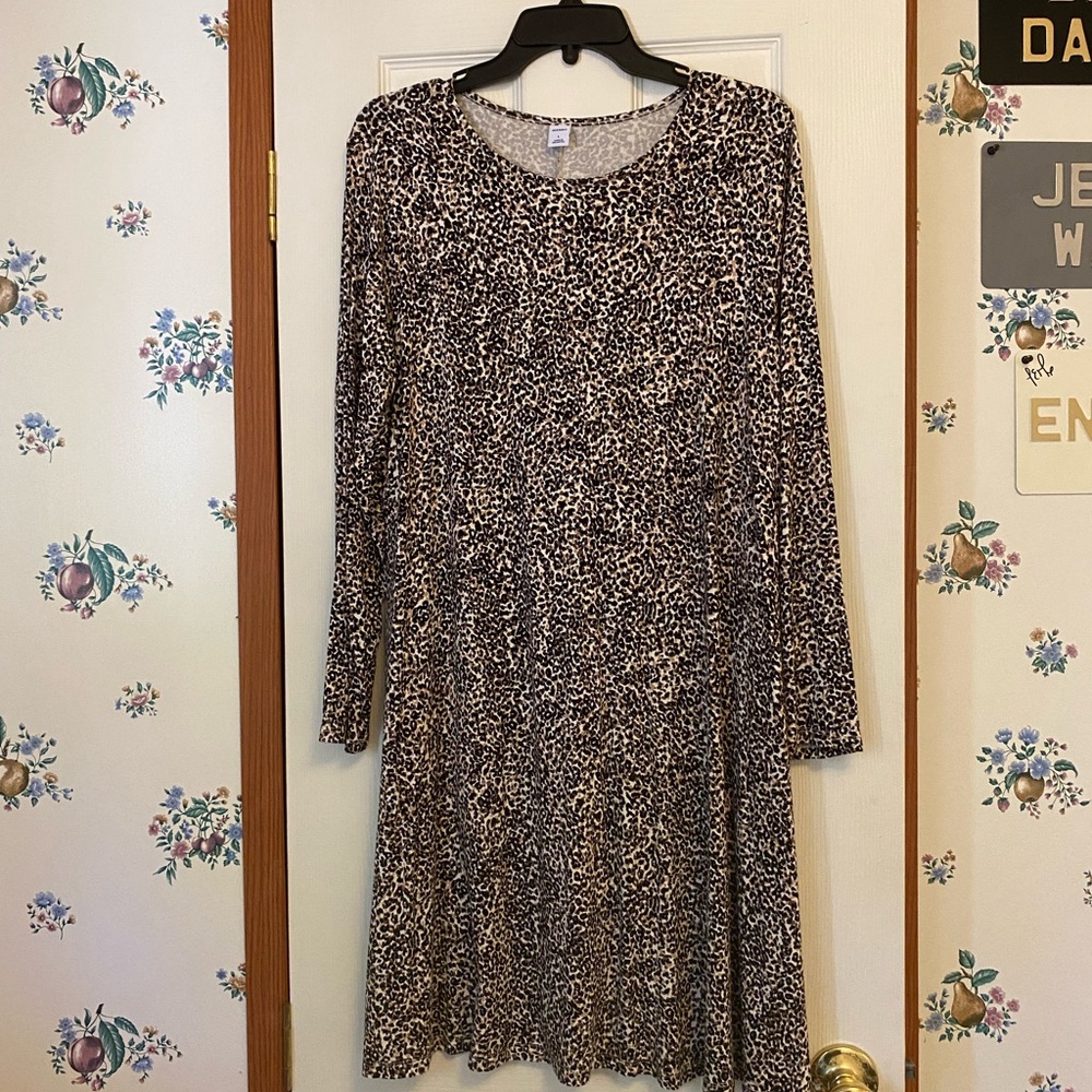Old Navy Leopard Print Swing Dress